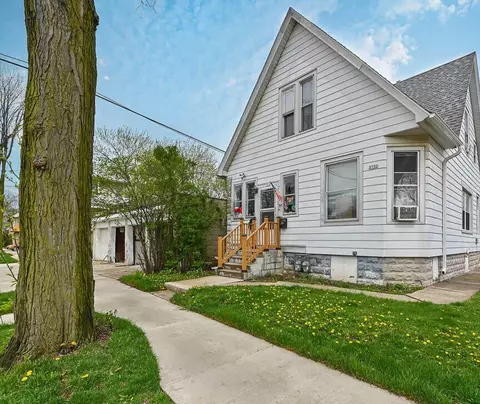5848 W Washington #5850, West Allis, WI 53214