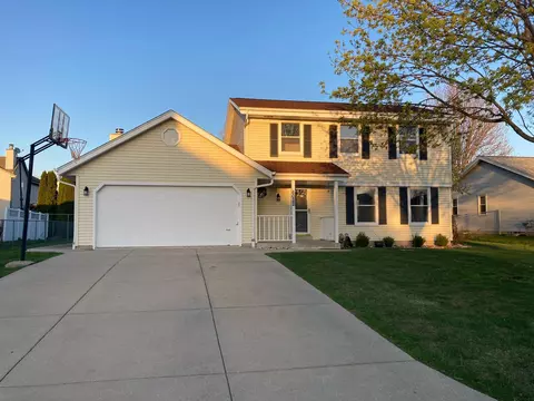 6022 S 31st, Greenfield, WI 53221