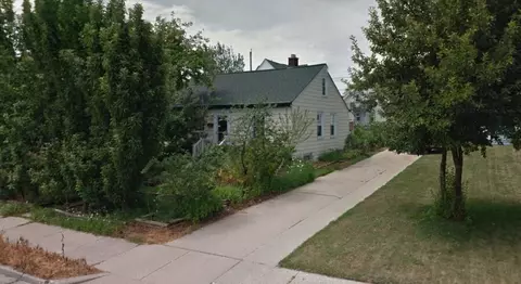 2159 S 80th, West Allis, WI 53219