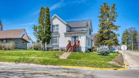 600 Walker, Wilton, WI 54670