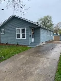 1533 Indiana, Racine, WI 53405