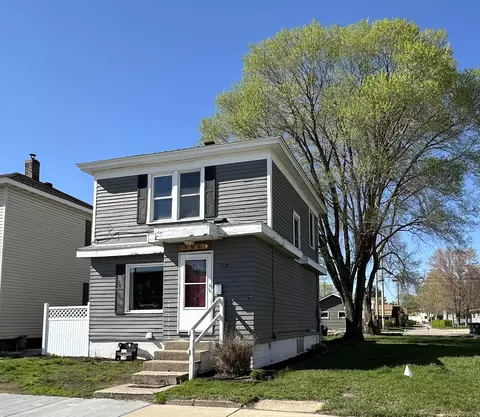 913 Green Bay, La Crosse, WI 54601