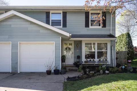 573 Maple, Grafton, WI 53024