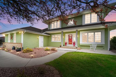 2360 Ball, Richfield, WI 53076