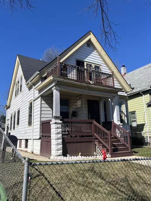 3237 N 14th #3237A, Milwaukee, WI 53206