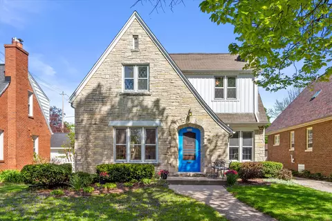 2654 N 73rd, Wauwatosa, WI 53213