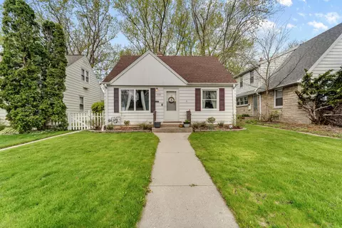 3157 N 89th, Milwaukee, WI 53222