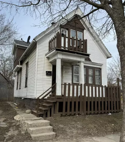 2755 N 9th, Milwaukee, WI 53206