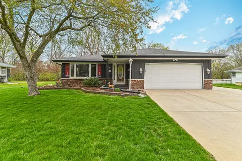 w170s7210 Meadow, Muskego, WI 53150