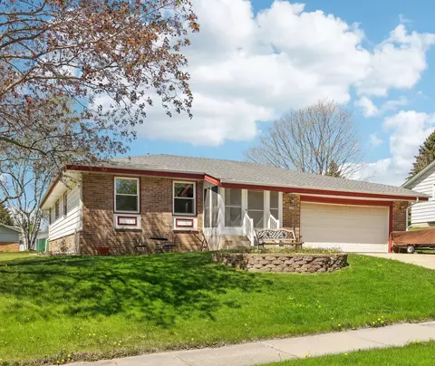 1737 2nd, Grafton, WI 53024