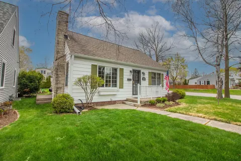 w62n359 Hanover, Cedarburg, WI 53012