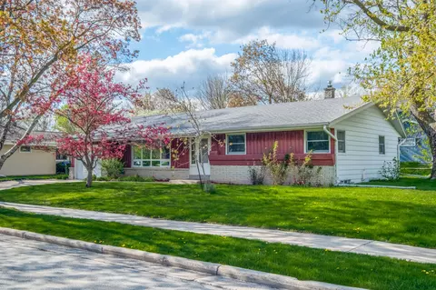 1520 Atlantic, Waukesha, WI 53186