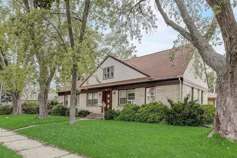 7504 W Grantosa, Milwaukee, WI 53218