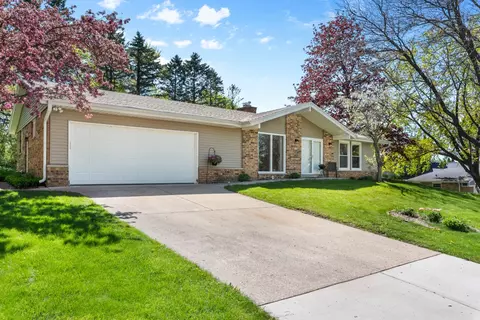 1707 Holly, Grafton, WI 53024