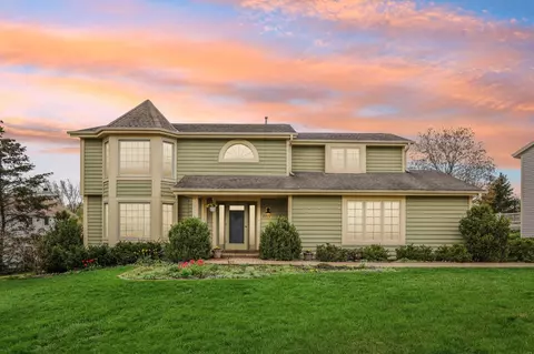 2715 Burton, Waukesha, WI 53188
