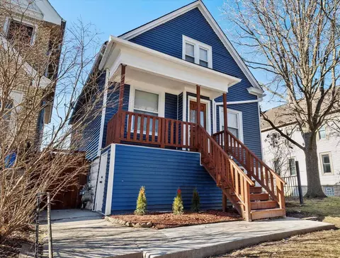 2953 S 11th #2955, Milwaukee, WI 53215