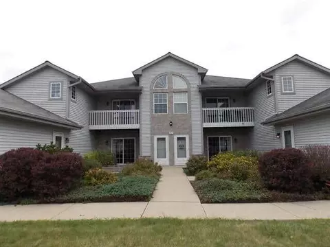 507 Betzer #H, Delavan, WI 53115