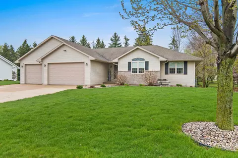 1959 S Cross Crk, De Pere, WI 54115