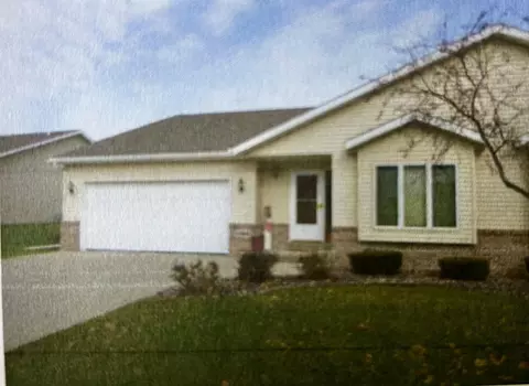 1566 Bluebell, Hartford, WI 53027