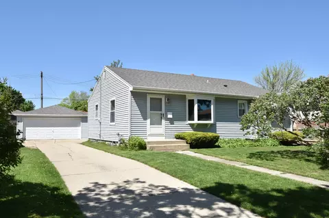 3973 S 52nd, Milwaukee, WI 53220