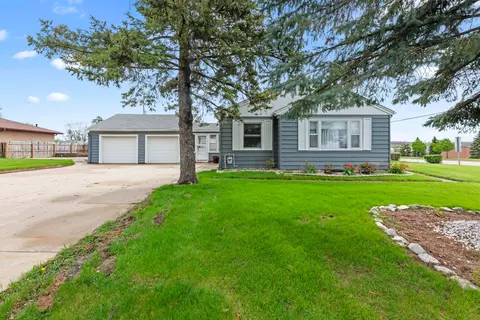 s15w22818 Arcadian, Waukesha, WI 53186