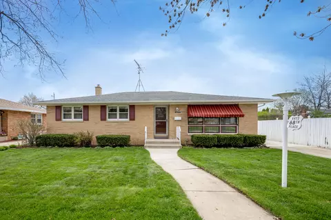 4473 68th, Kenosha, WI 53142