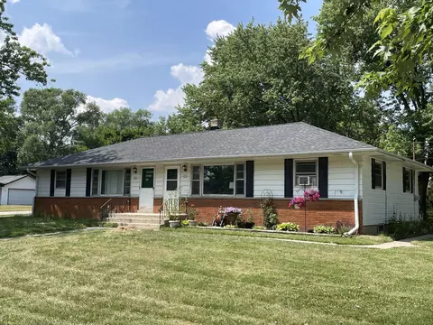 404 Park #406, Eagle, WI 53119