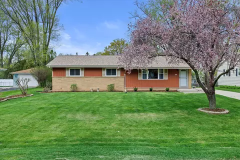 5302 W Donna, Brown Deer, WI 53223