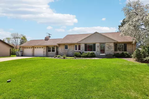 2411 W Grange, Milwaukee, WI 53221