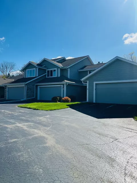 103 E Sutton #B, Waukesha, WI 53188
