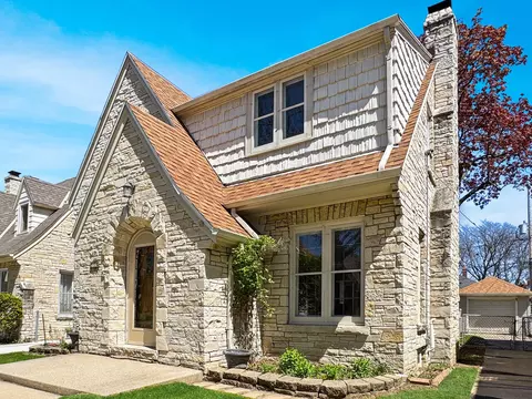 3324 N 48th, Milwaukee, WI 53216