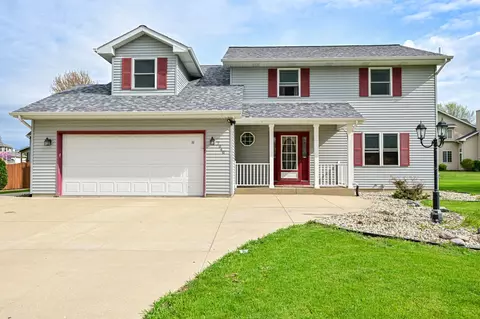 2040 W Jonathan, Oak Creek, WI 53154