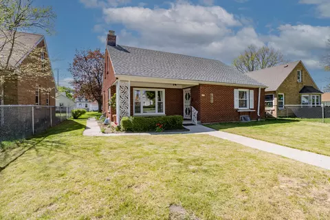 4067 N 44th, Milwaukee, WI 53216