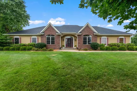 4255 Bell Tower, Hubertus, WI 53033