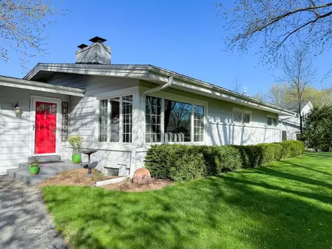 9140 N Santa Monica, Bayside, WI 53217