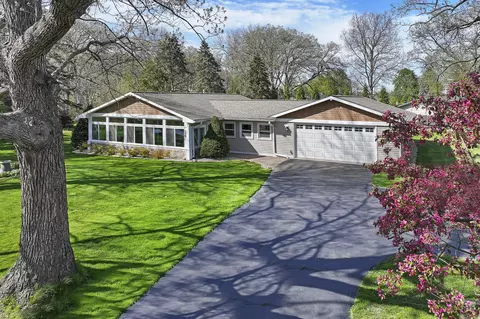 w134 Nippersink Road, Bloomfield, WI 53128