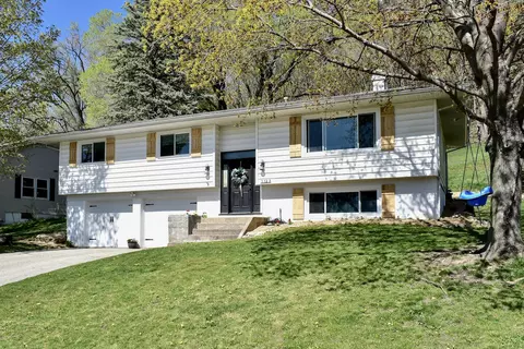 1127 Cliffwood, La Crosse, WI 54601