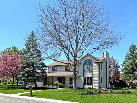 w169n10789 Redwood, Germantown, WI 53022
