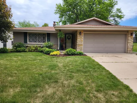 4815 68th, Kenosha, WI 53142