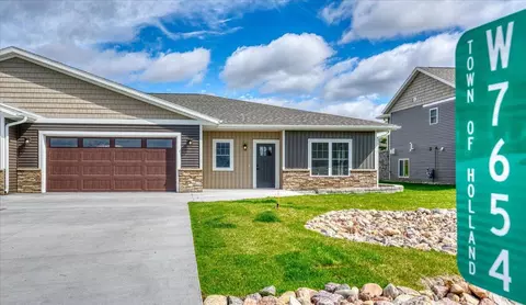 w7654 Castle Mound Road #C, Holland, WI 54636