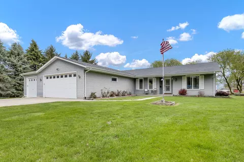 6184 E Linden, Addison, WI 53095