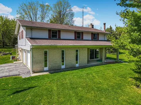 11616 336th, Randall, WI 53181