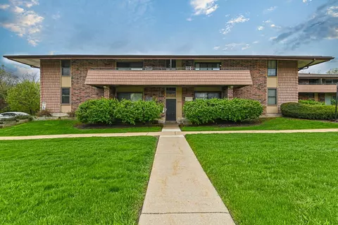 8711 W Oklahoma #C, Milwaukee, WI 53227
