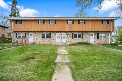 3500 9th #3506, South Milwaukee, WI 53172