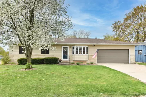 223 N Wilson, Fredonia, WI 53021
