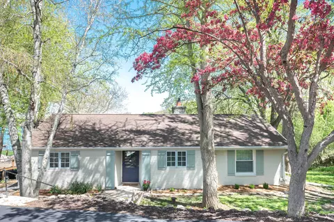 w332n6198 County Road C, Merton, WI 53058
