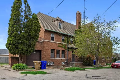 5008 21st, Kenosha, WI 53140