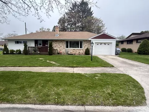 816 27th, Two Rivers, WI 54241