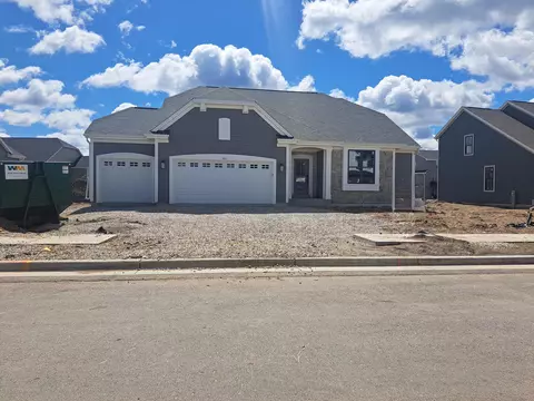 1621 Creekview, Oconomowoc, WI 53066
