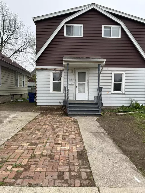 1538 North, Racine, WI 53402